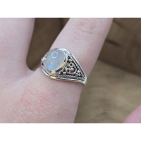 Echt zilveren ring met Maansteen